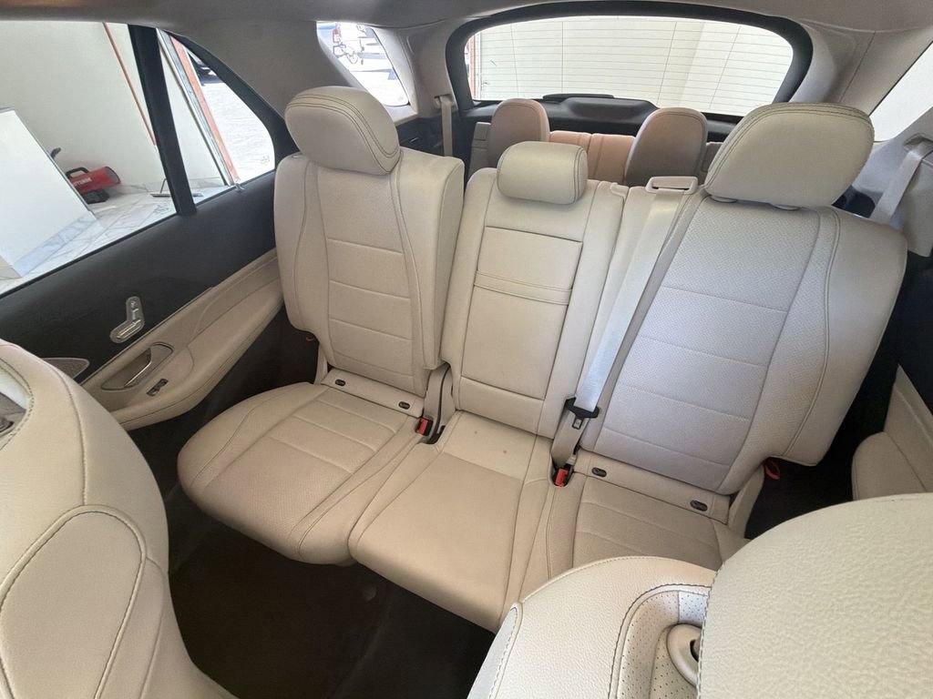 Used 2020 Mercedes-Benz GLE 350 4MATIC image 26