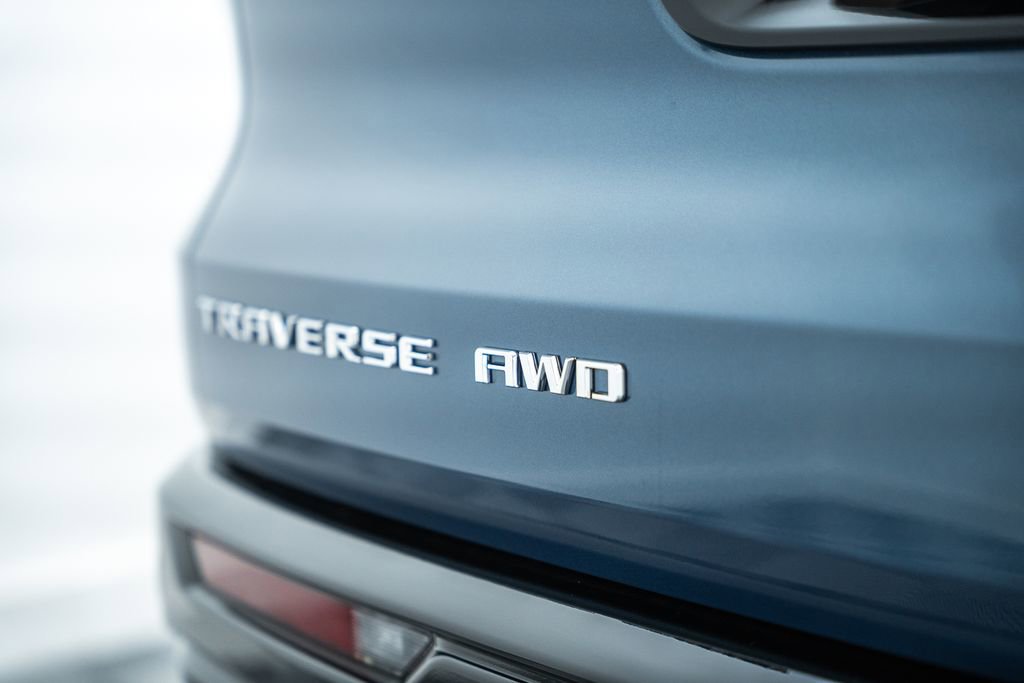 New 2026 Chevrolet Traverse High Country image 9