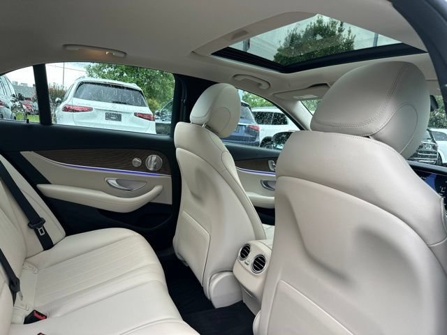 Used 2023 Mercedes-Benz E 350 4MATIC Sedan image 30