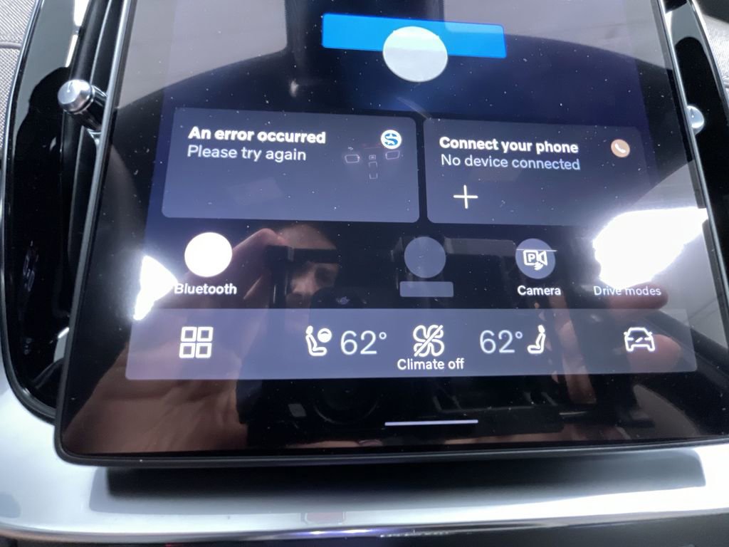 New 2026 Volvo XC90 B6 Core image 13