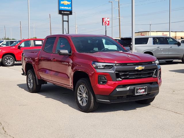 New 2026 Chevrolet Colorado LT w/ LT Convenience Package AWD/4WD image 3