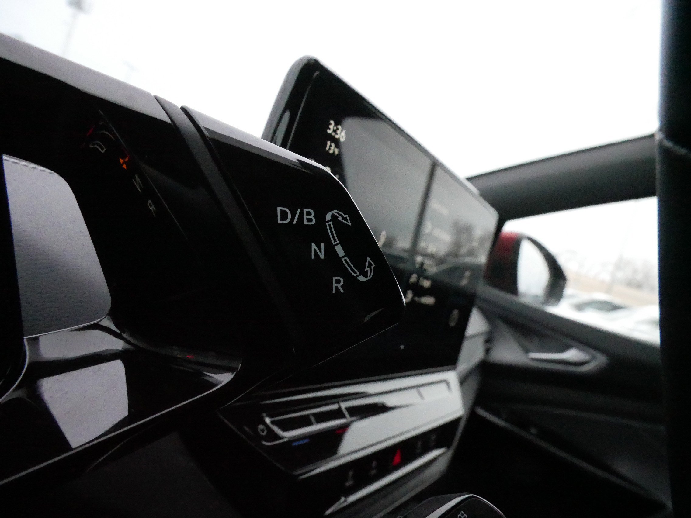 Certified 2023 Volkswagen ID.4 Pro S image 24