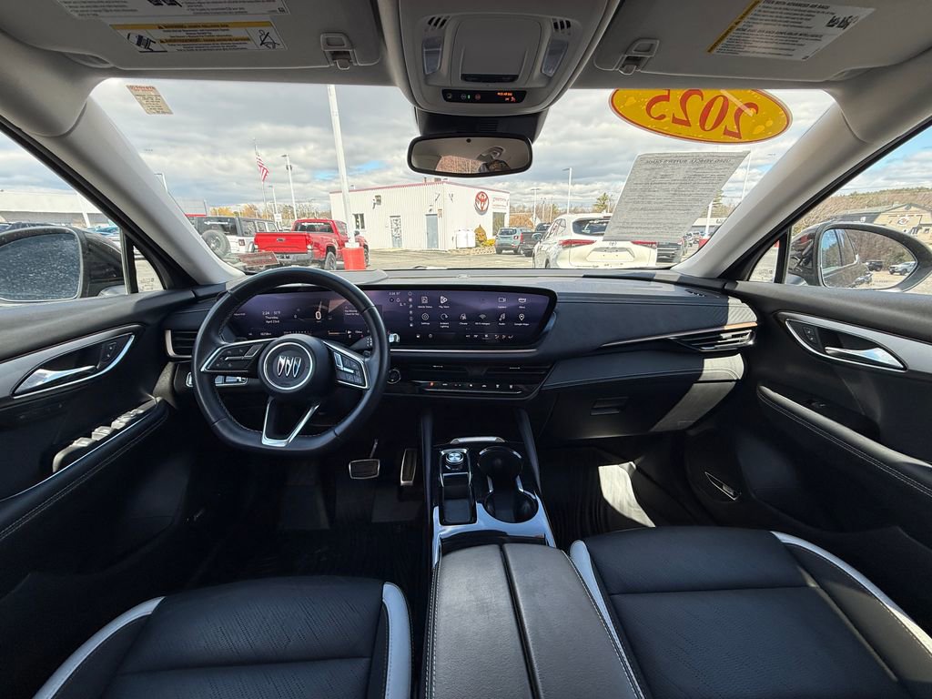 Used 2025 Buick Envision Sport Touring AWD/4WD image 12