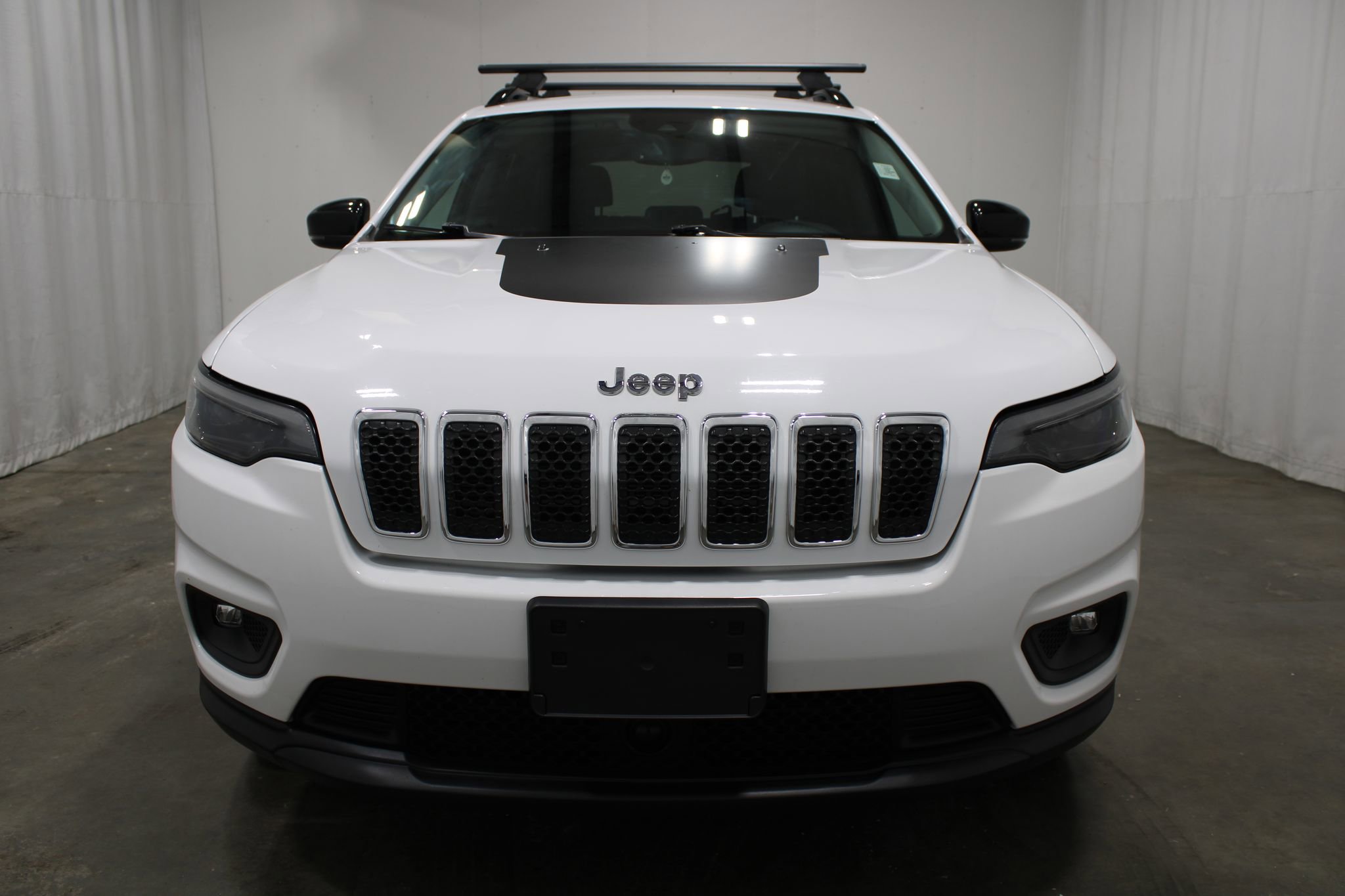 Used 2022 Jeep Cherokee Latitude Lux AWD/4WD image 3