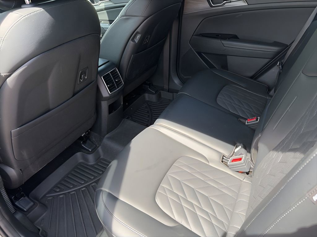 Used 2024 Kia Sportage X-Pro Prestige AWD/4WD image 15