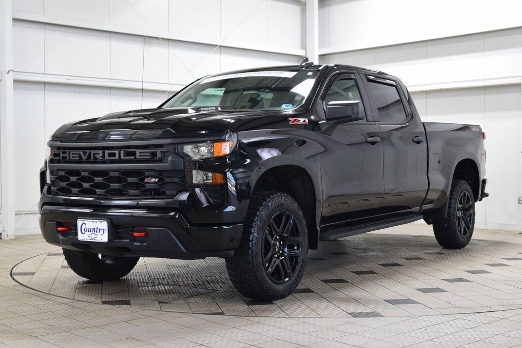 Used 2025 Chevrolet Silverado 1500 Custom Trail Boss image 3