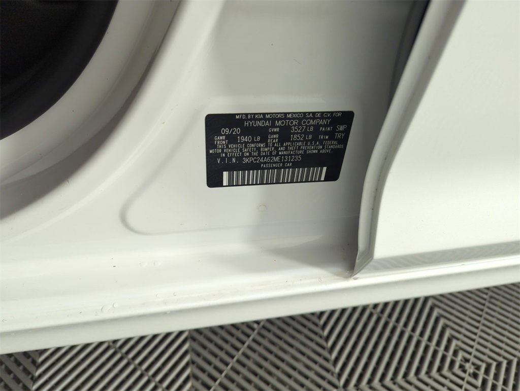 Used 2021 Hyundai Accent SE image 38