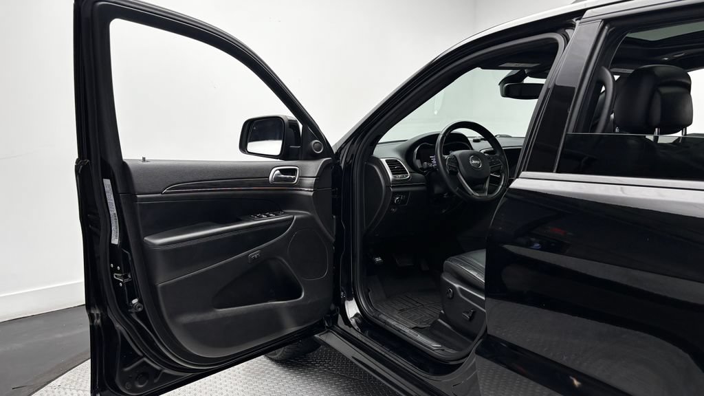 Used 2019 Jeep Grand Cherokee Limited X AWD/4WD image 15