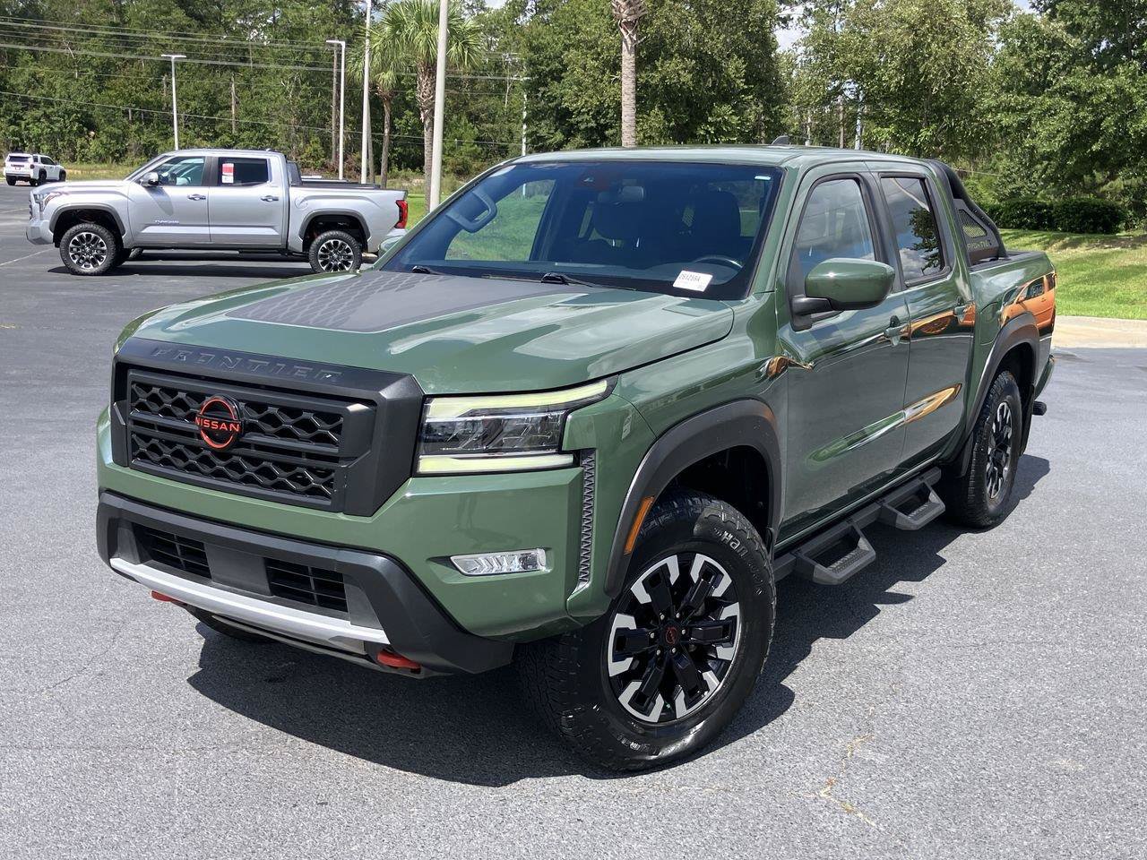 Used 2023 Nissan Frontier PRO-4X w/ Technology Package