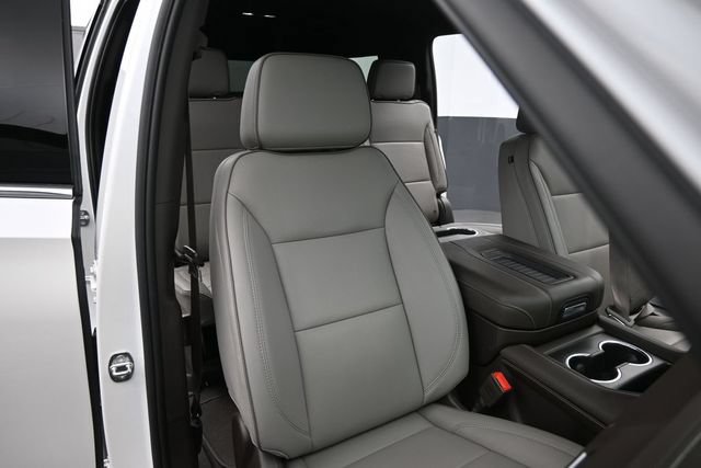 Used 2024 GMC Yukon XL SLT w/ SLT Luxury Package AWD/4WD image 21