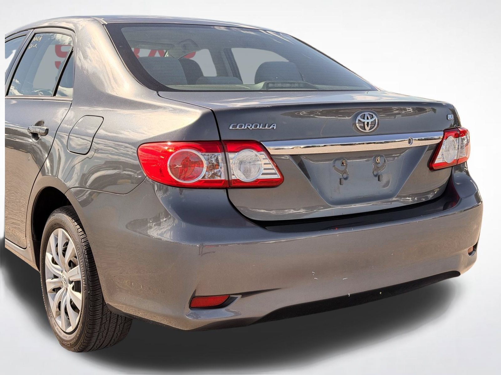 Used 2012 Toyota Corolla LE FWD image 9