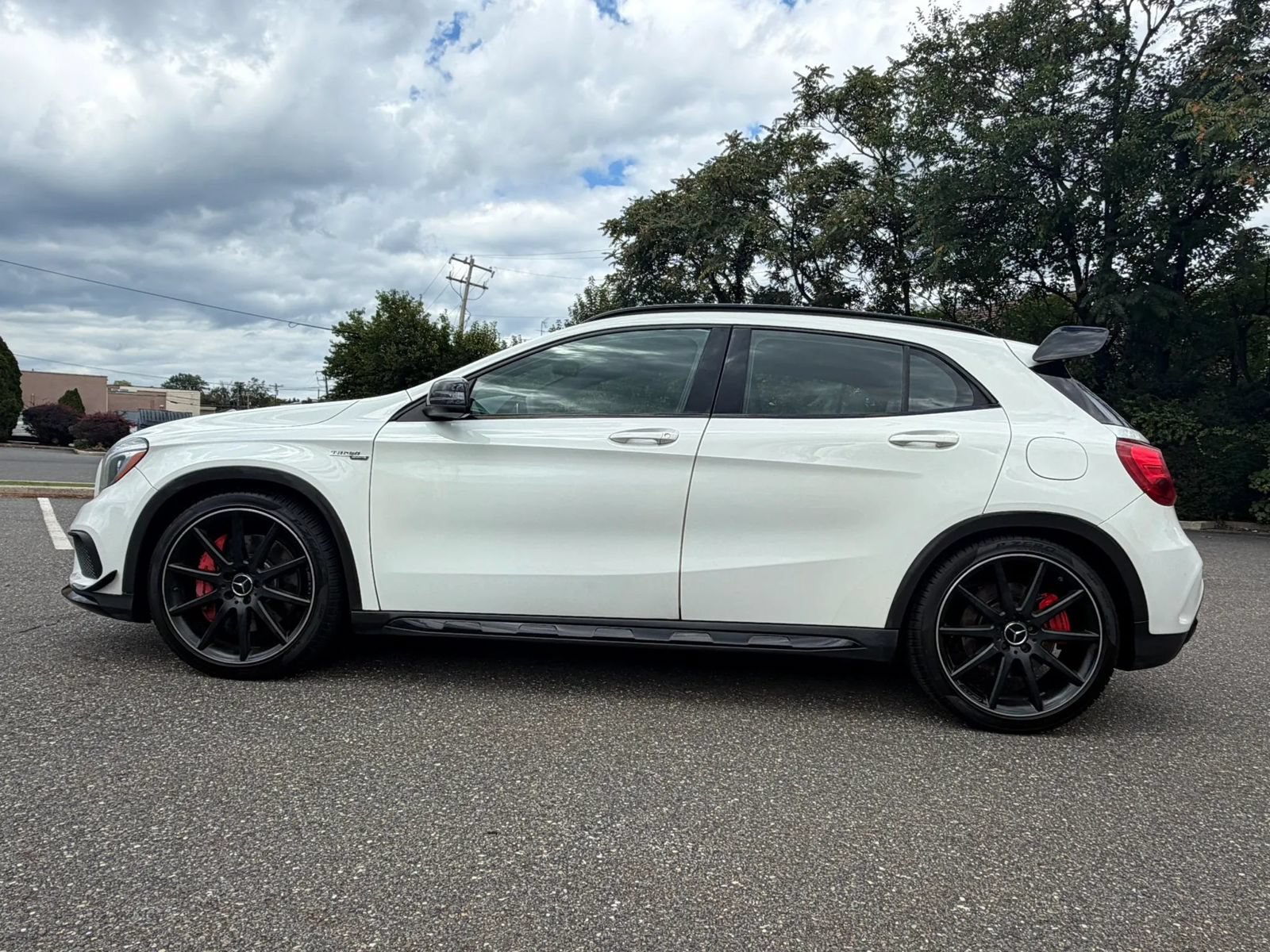 Used 2015 Mercedes-Benz GLA 45 AMG 4MATIC image 4