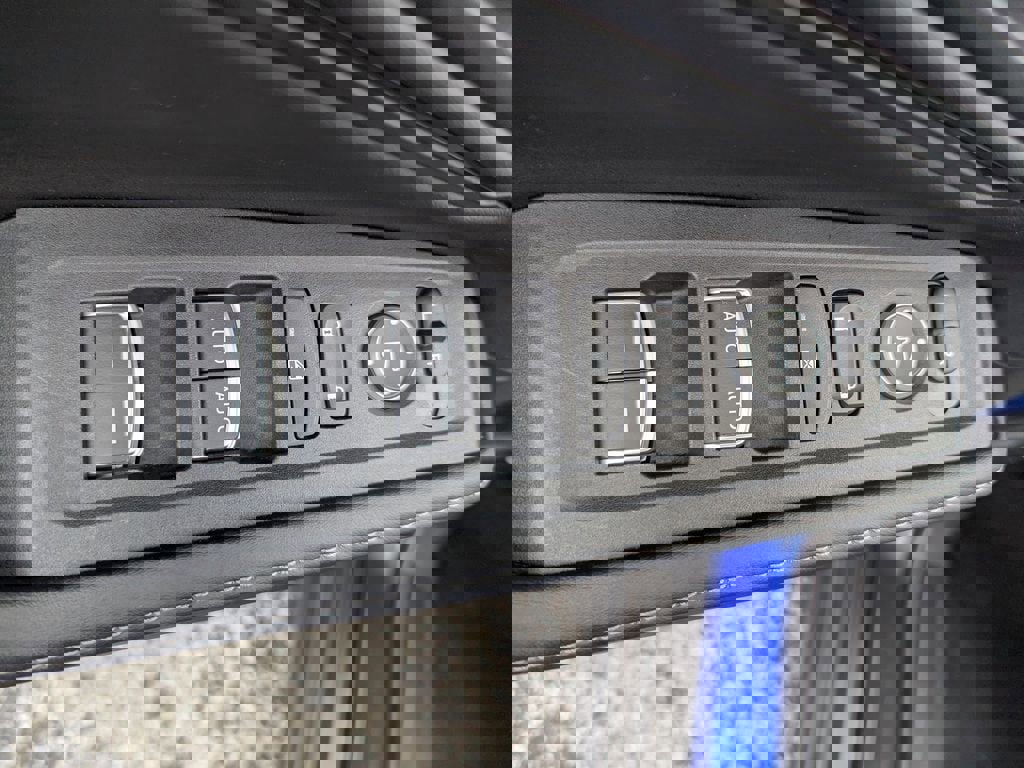 Used 2023 Honda Accord Sport image 16