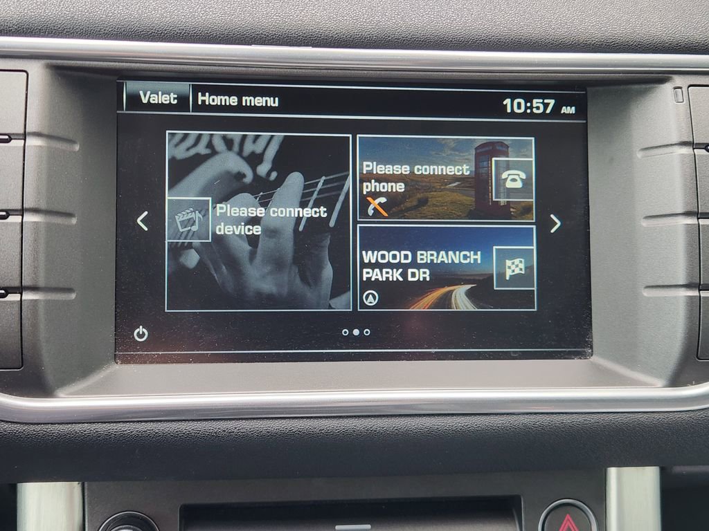 Used 2016 Land Rover Range Rover Evoque SE AWD/4WD image 16