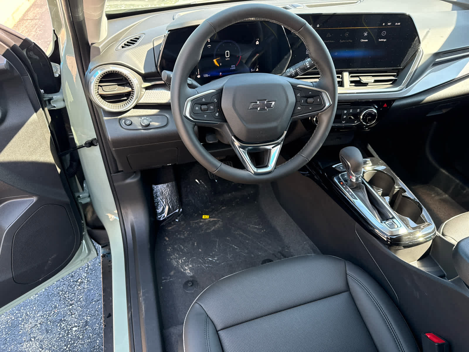 New 2026 Chevrolet Trax ACTIV FWD image 5
