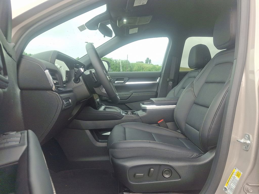 New 2026 GMC Terrain Elevation w/ Elevation Premium Package FWD image 7