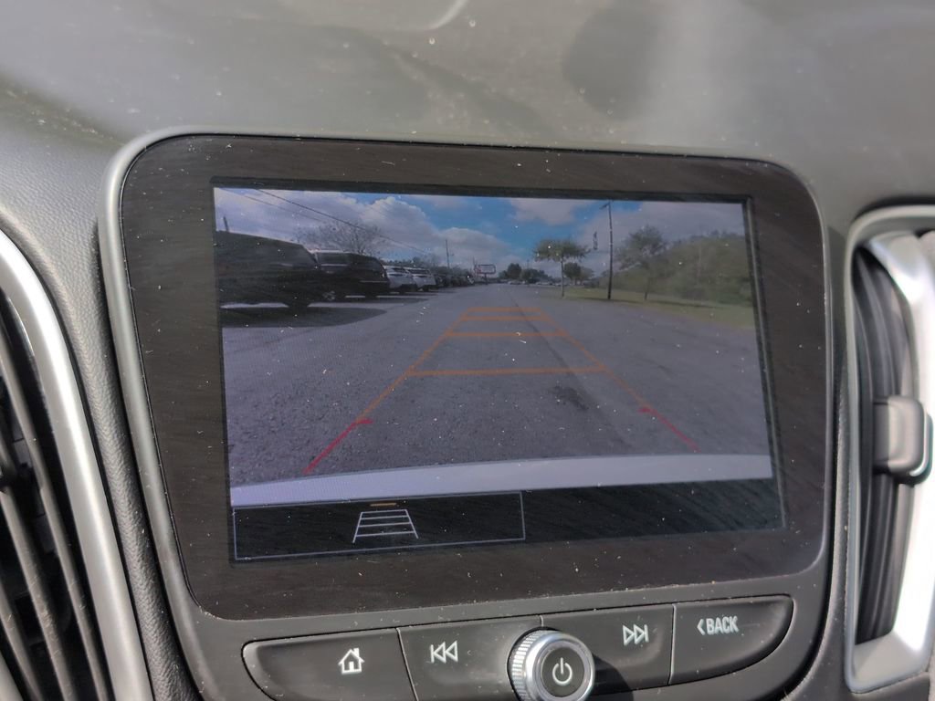 Used 2023 Chevrolet Malibu LT image 6