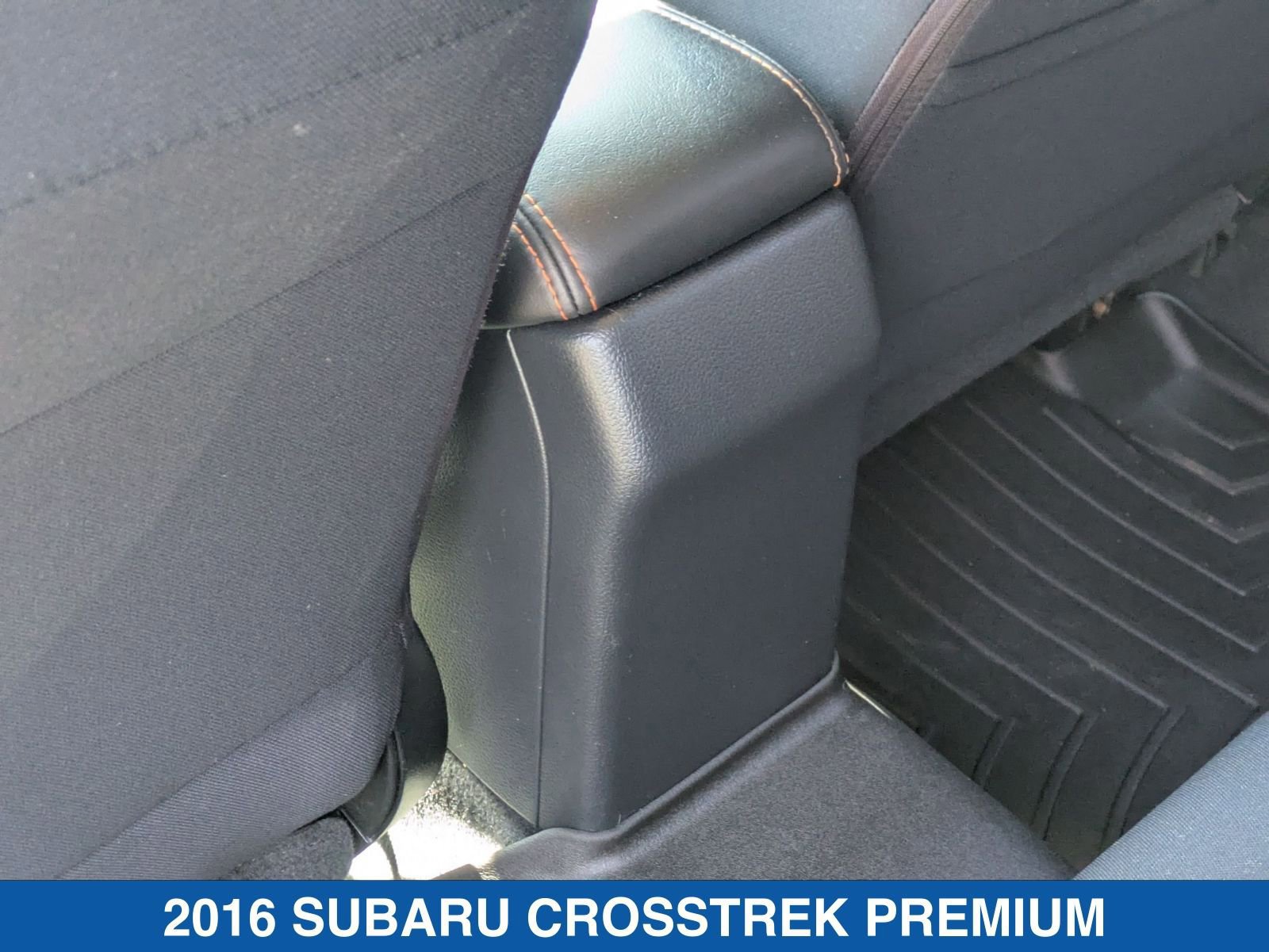 Used 2016 Subaru Crosstrek 2.0i Premium AWD/4WD image 31