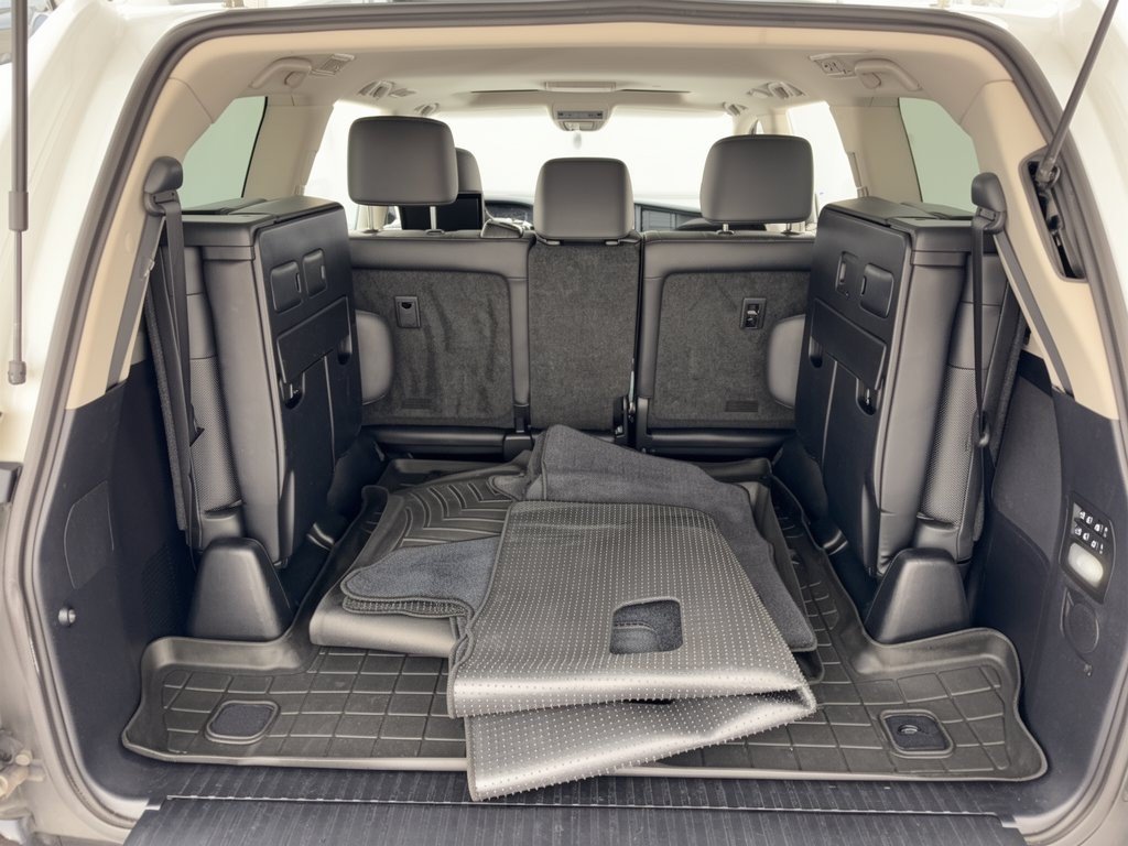 Used 2017 Lexus LX 570 4WD w/ Luxury Package image 28