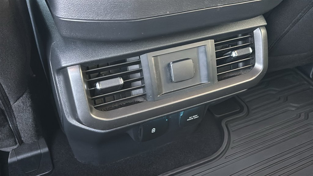 Used 2024 Ford F150 XLT AWD/4WD image 10