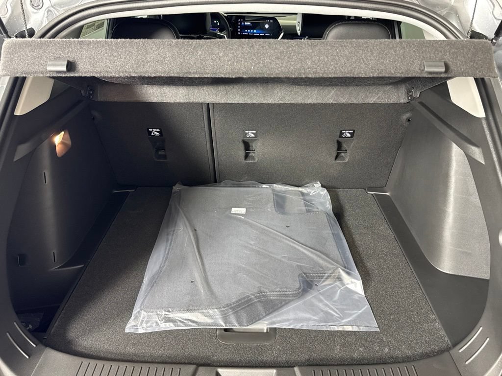 New 2026 Chevrolet Trax LT w/ Driver Confidence Package FWD image 29