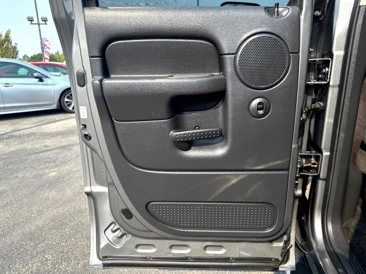 Used 2005 Dodge Ram 1500 Truck SLT w/ Quad Cab Big Horn Value Group image 11