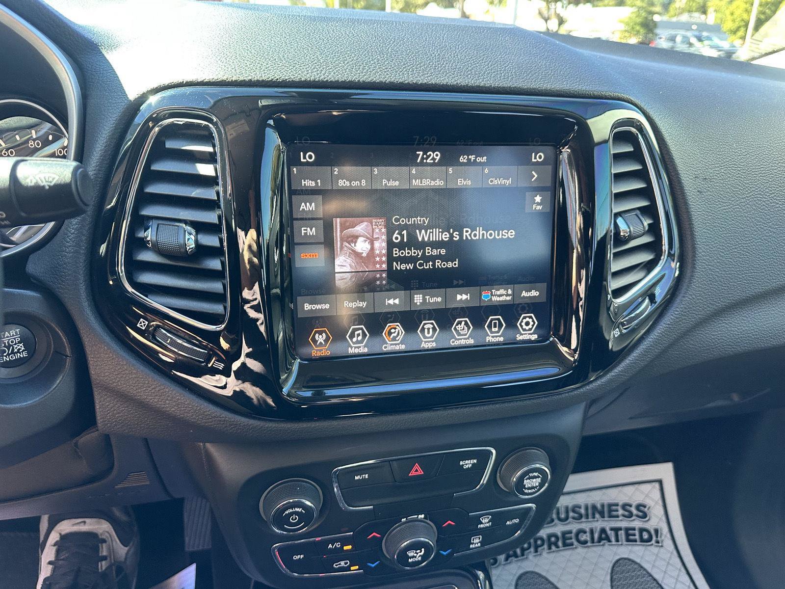 Used 2019 Jeep Compass Limited AWD/4WD image 25