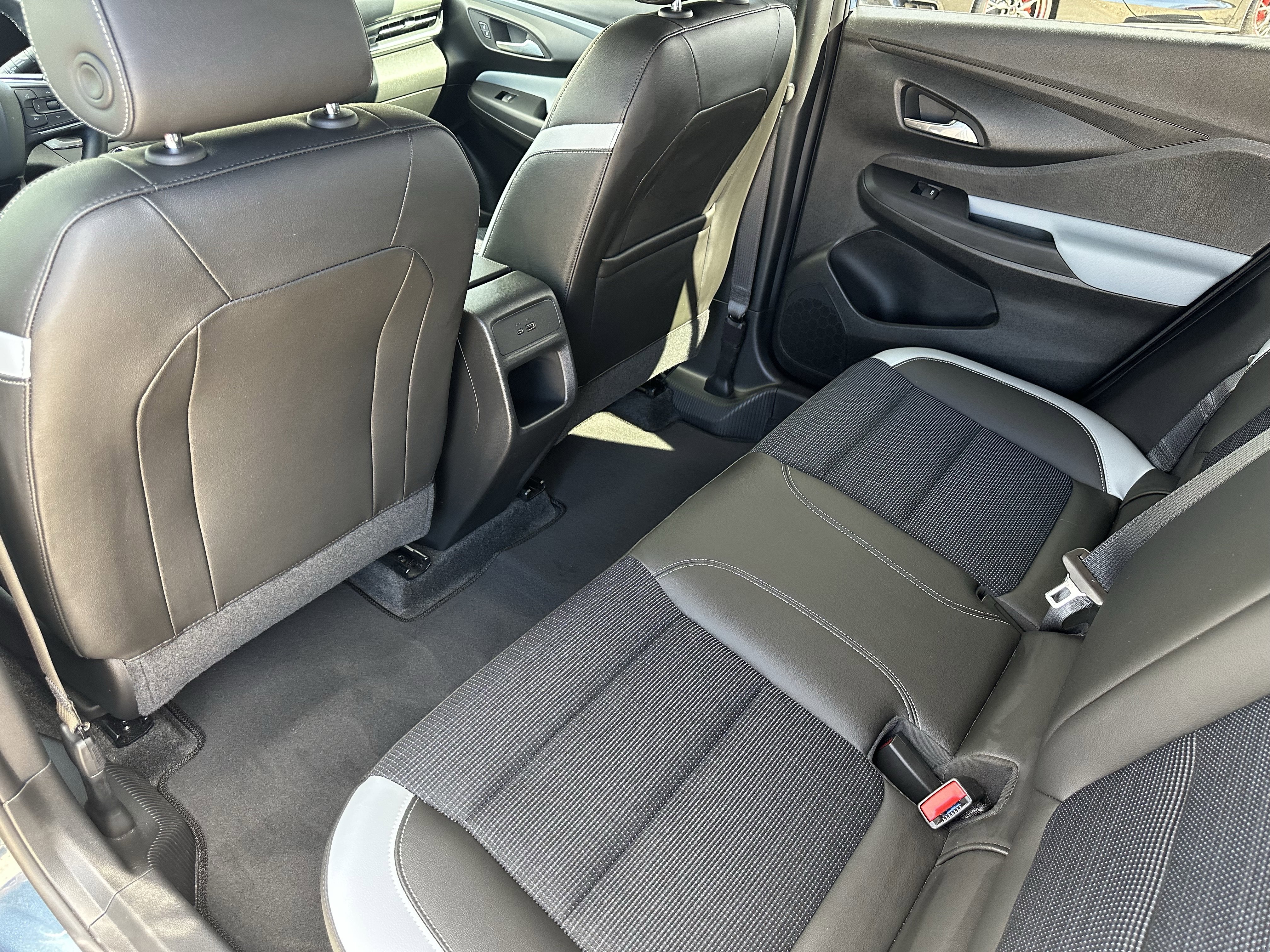 Used 2024 Buick Envista Preferred w/ Convenience I Package image 17