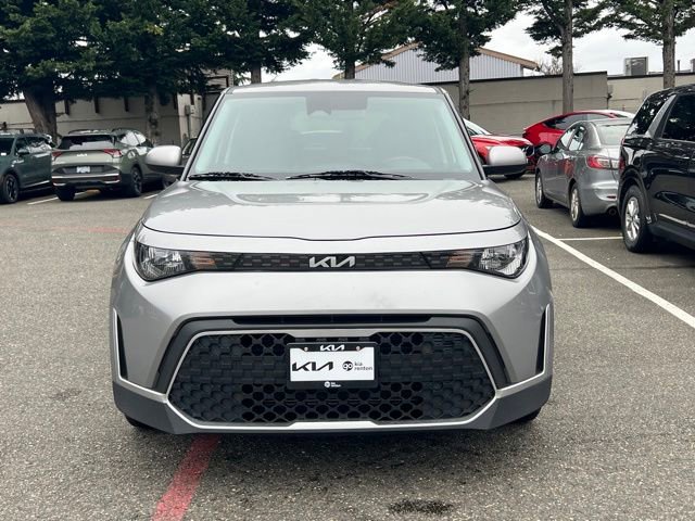 Used 2023 Kia Soul LX FWD image 6
