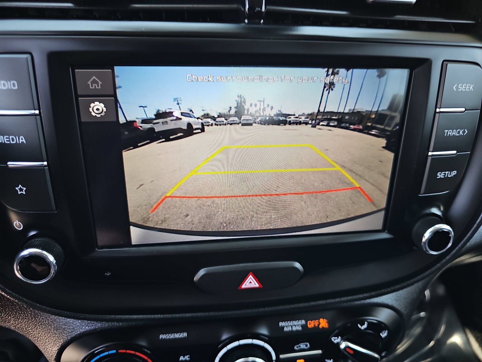 Used 2024 Kia Soul LX w/ Option Group 015 FWD image 21
