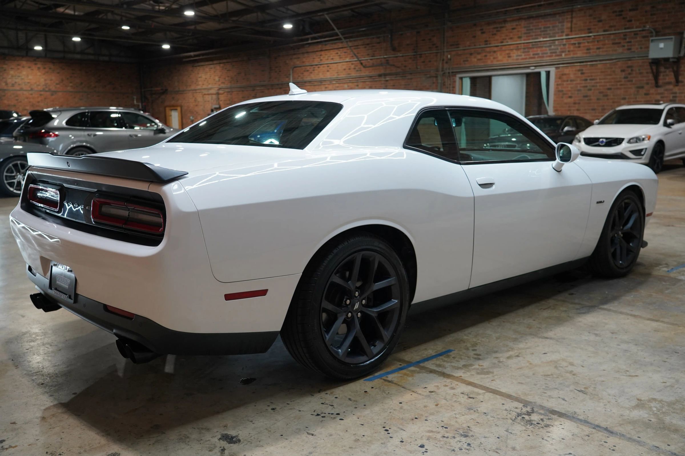 Used 2019 Dodge Challenger R/T w/ Blacktop Package image 19