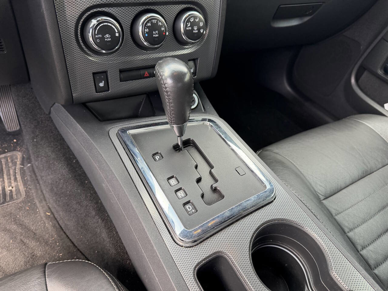 Used 2013 Dodge Challenger R/T Plus image 19