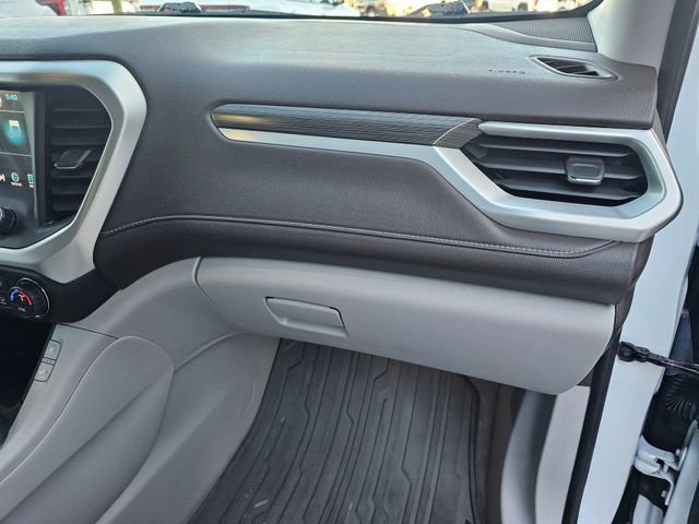 Used 2018 GMC Acadia SLT image 28