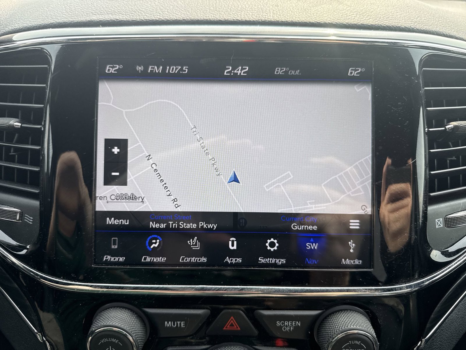 Used 2019 Jeep Grand Cherokee Limited w/ Luxury Group II AWD/4WD image 19