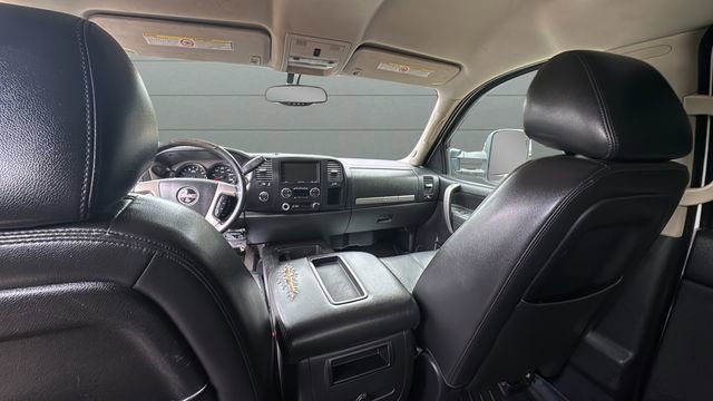 Used 2014 GMC Sierra 2500 SLE w/ SLE Preferred Package AWD/4WD image 25