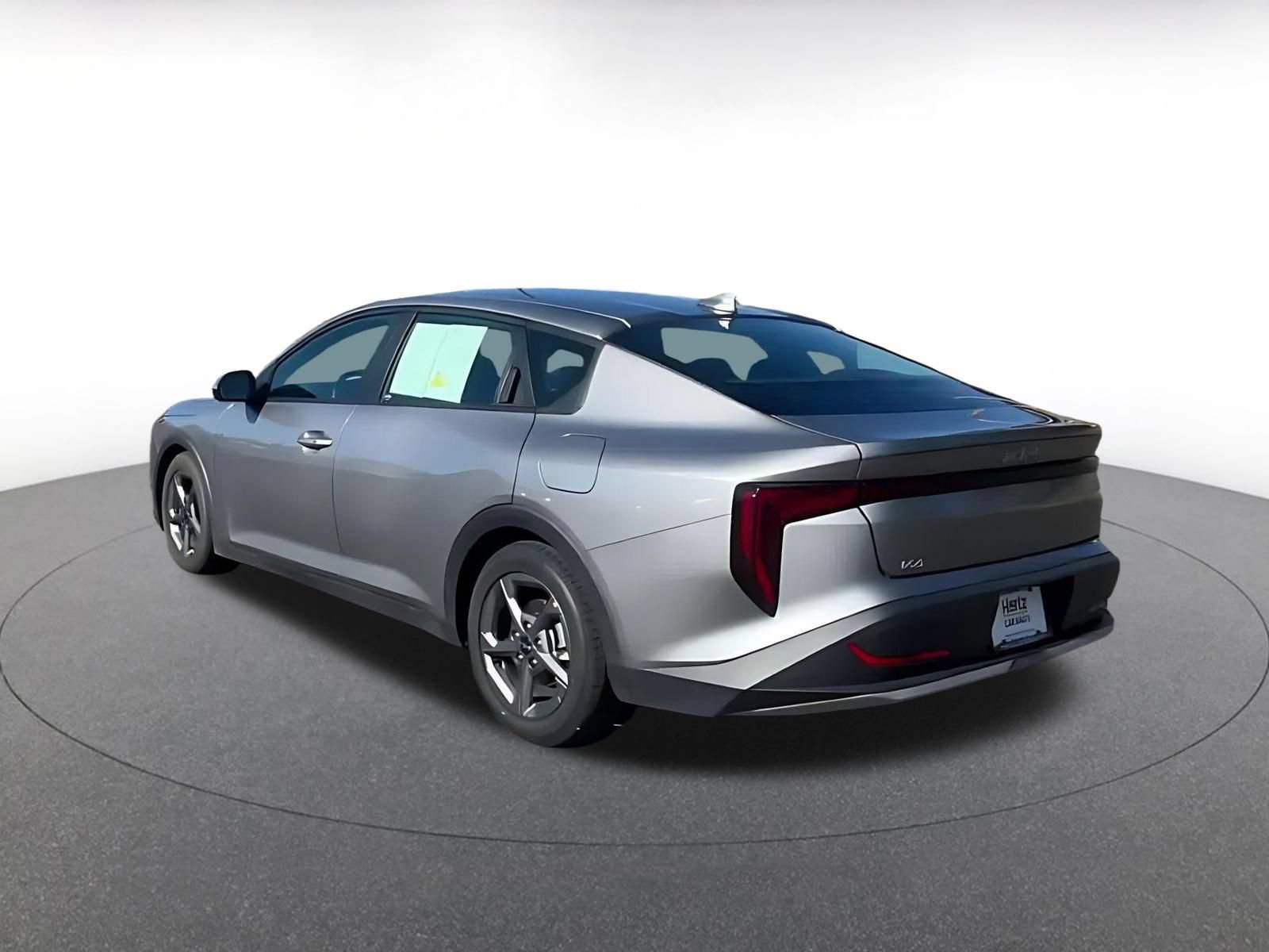Used 2025 Kia K4 FWD image 10