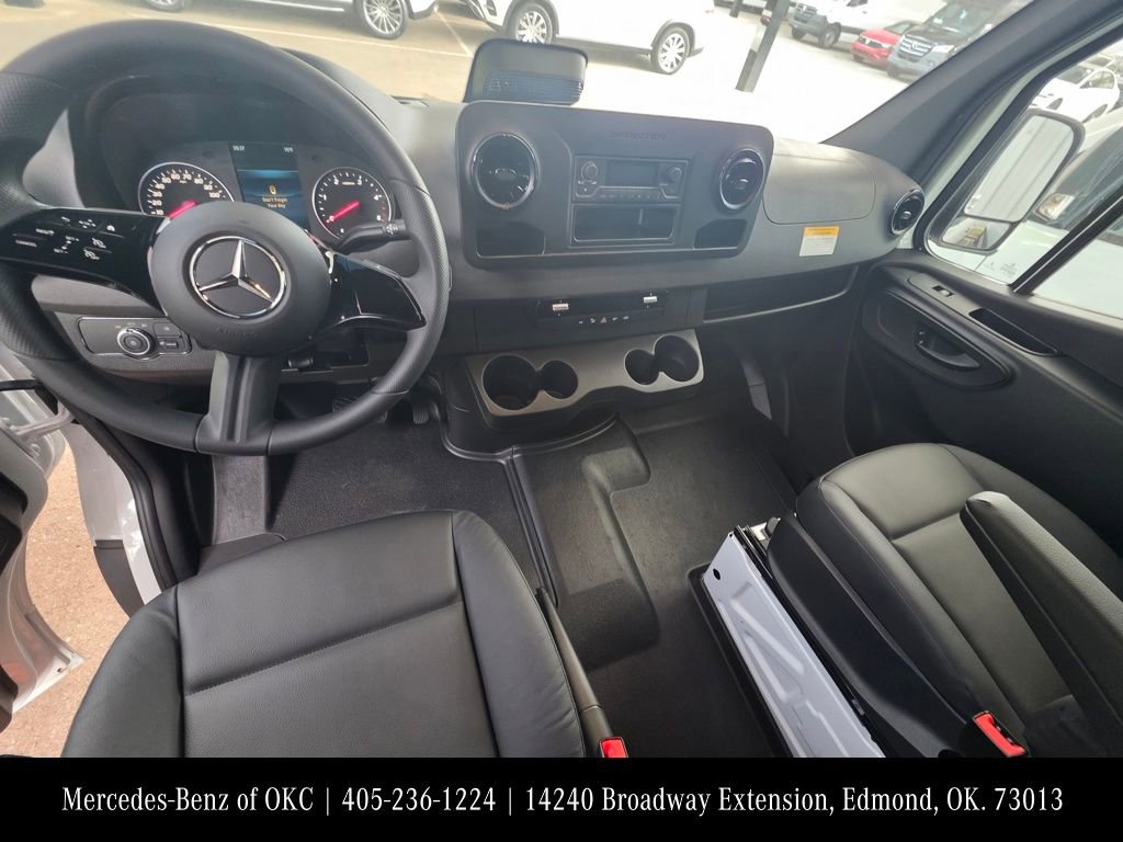 New 2026 Mercedes-Benz Sprinter 2500 image 11
