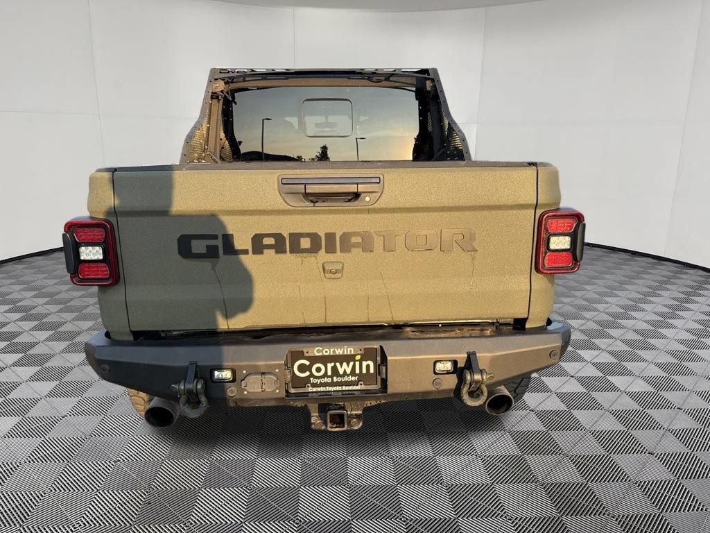 Used 2020 Jeep Gladiator Rubicon AWD/4WD image 5