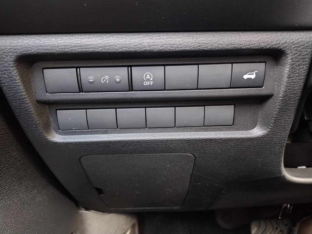 New 2026 Mitsubishi Outlander SE image 20