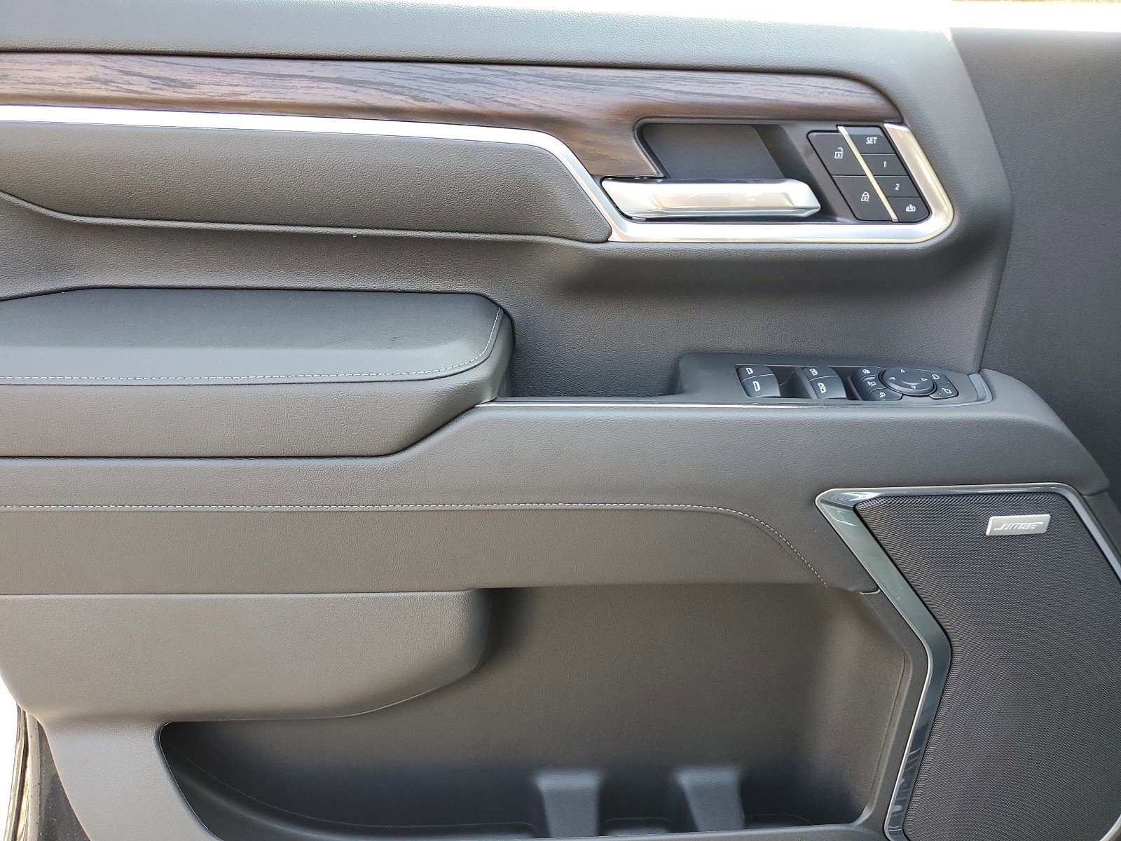 New 2025 GMC Sierra 2500 SLT w/ SLT Premium Package image 22