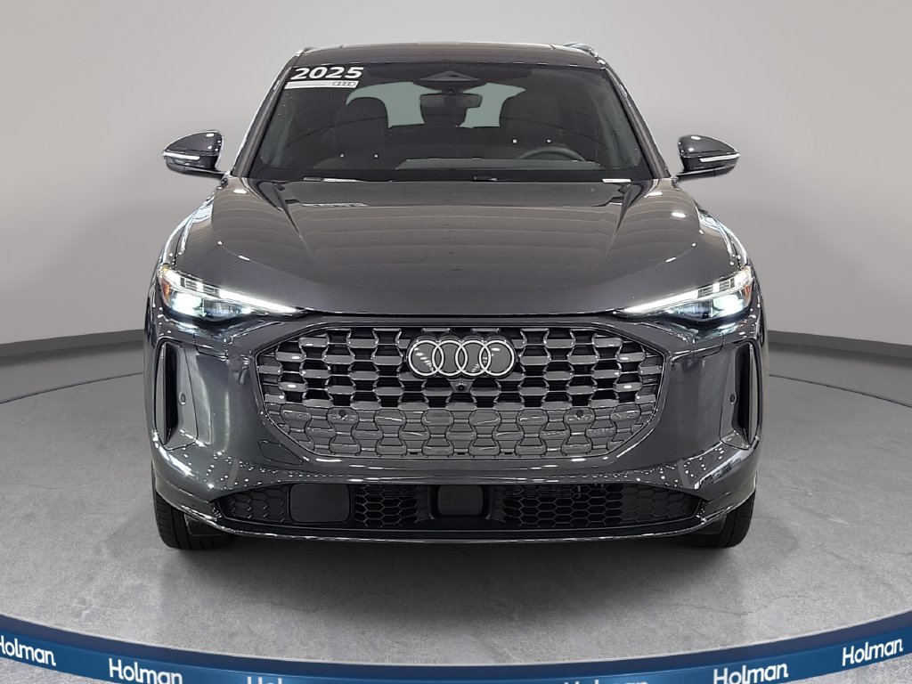 Certified 2025 Audi Q5 Premium w/ Premium Plus AWD/4WD image 2