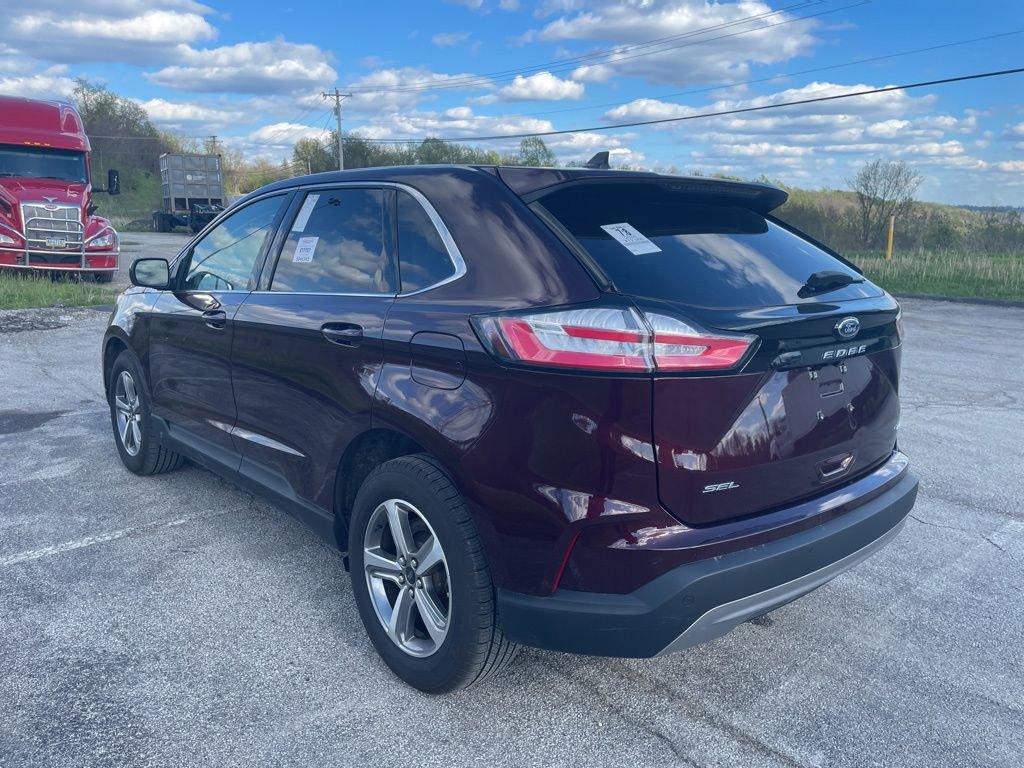 Used 2024 Ford Edge SEL w/ Convenience Package image 8