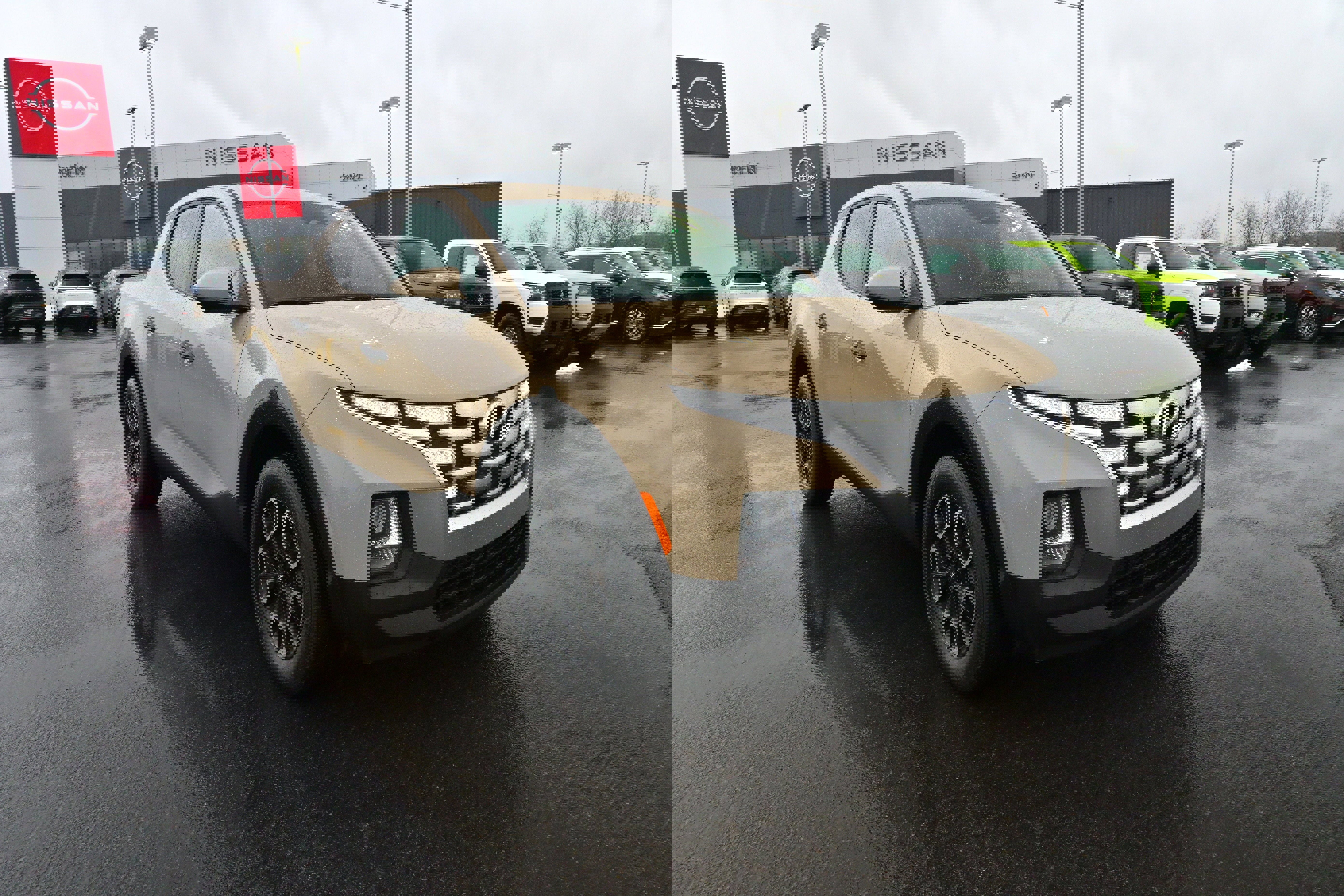 Used 2023 Hyundai Santa Cruz SE image 2