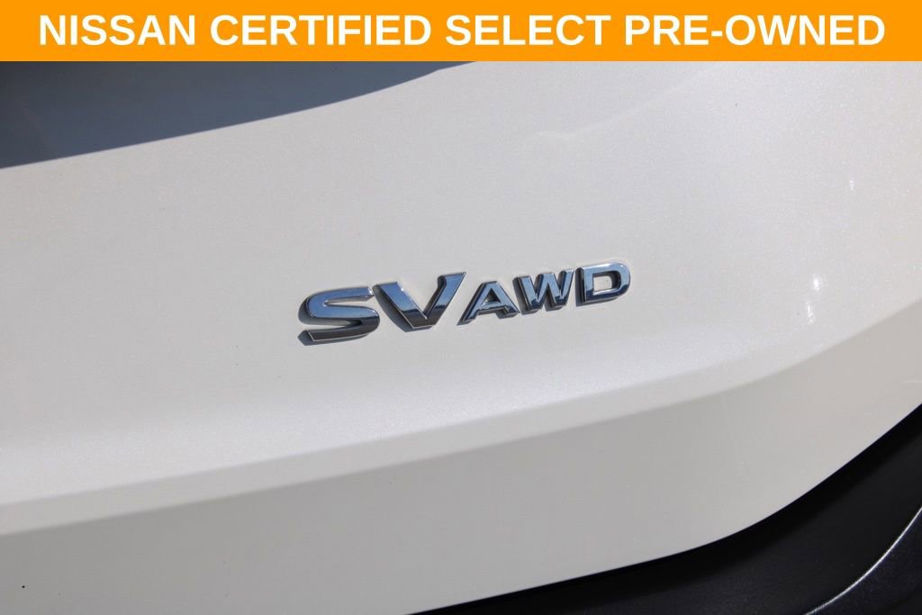Certified 2023 Nissan Rogue SV image 9