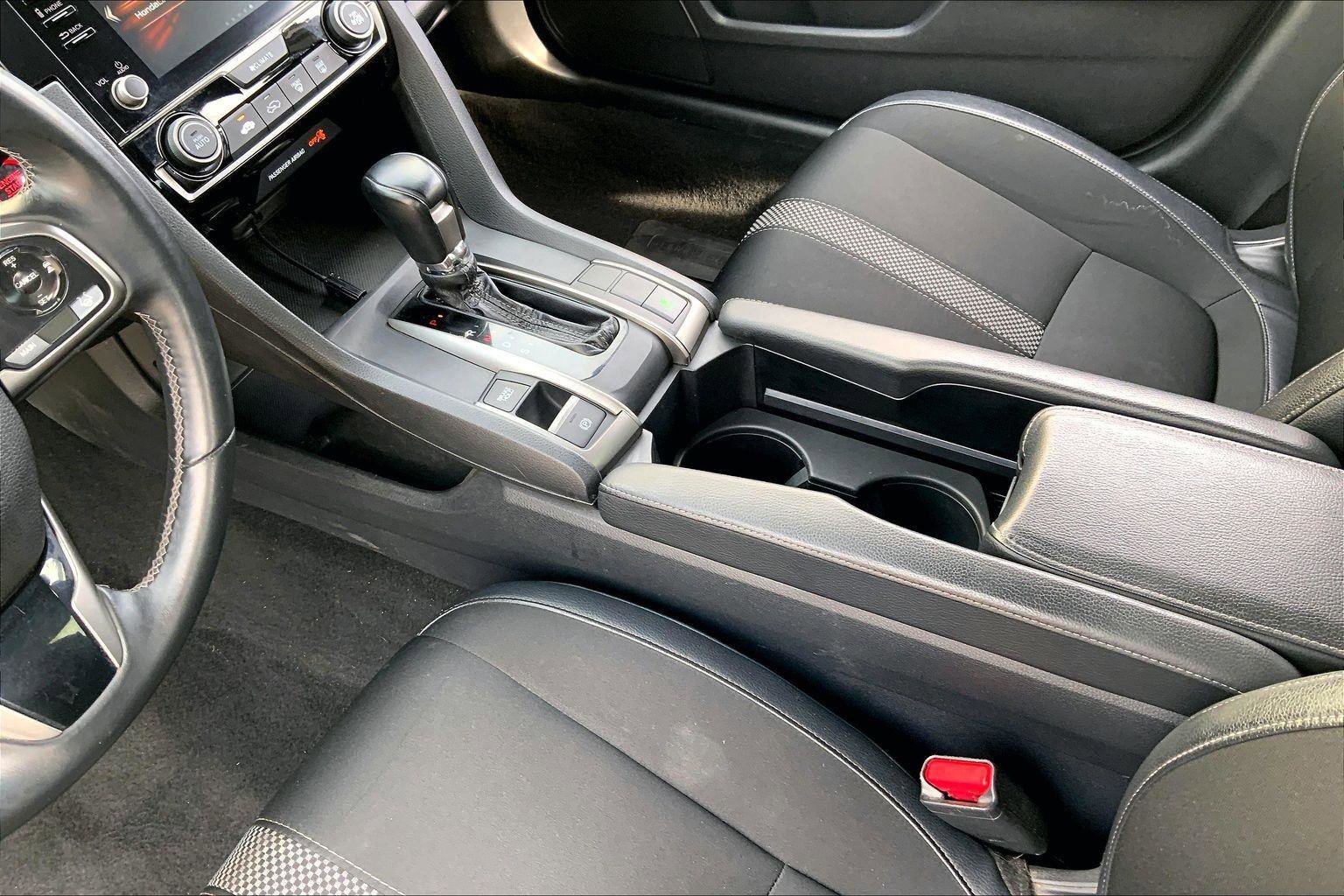 Used 2021 Honda Civic Sport image 15