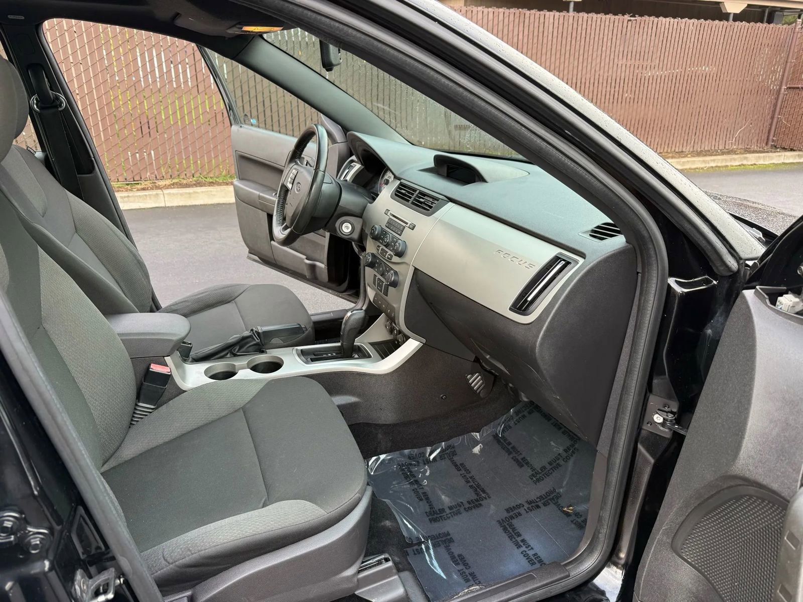 Used 2009 Ford Focus SES image 13