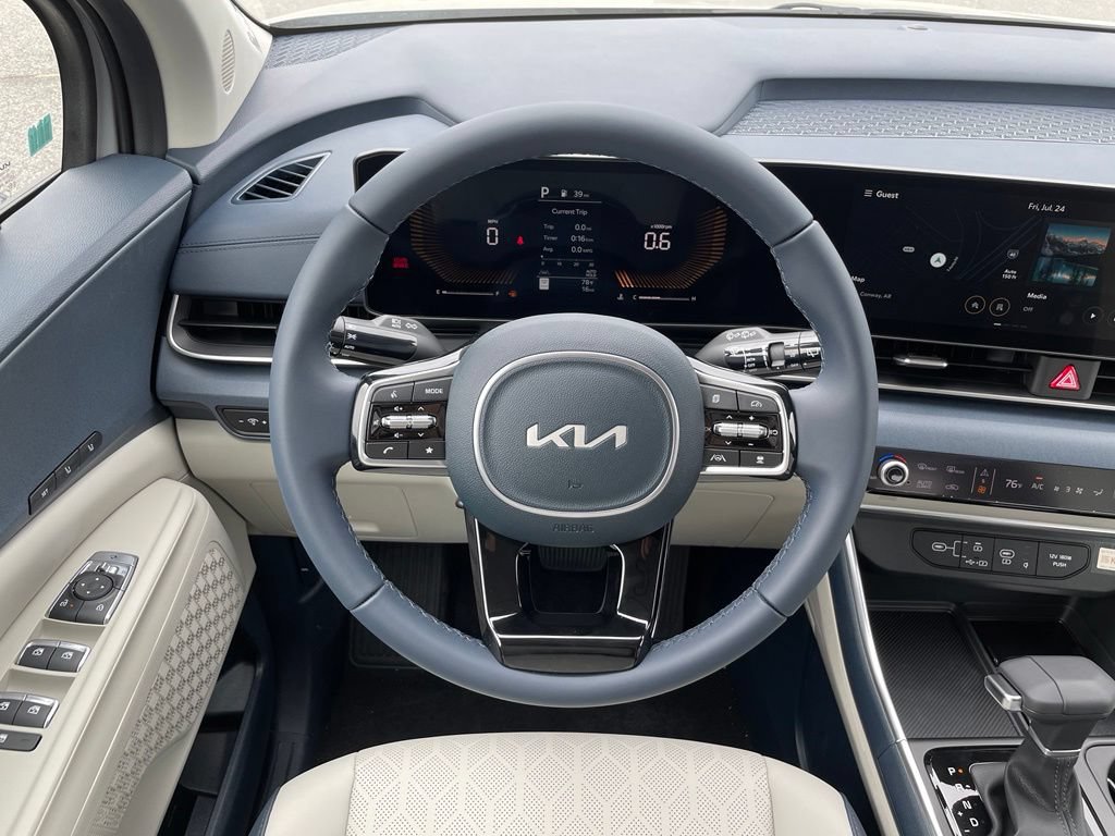 New 2026 Kia Carnival EX FWD image 14