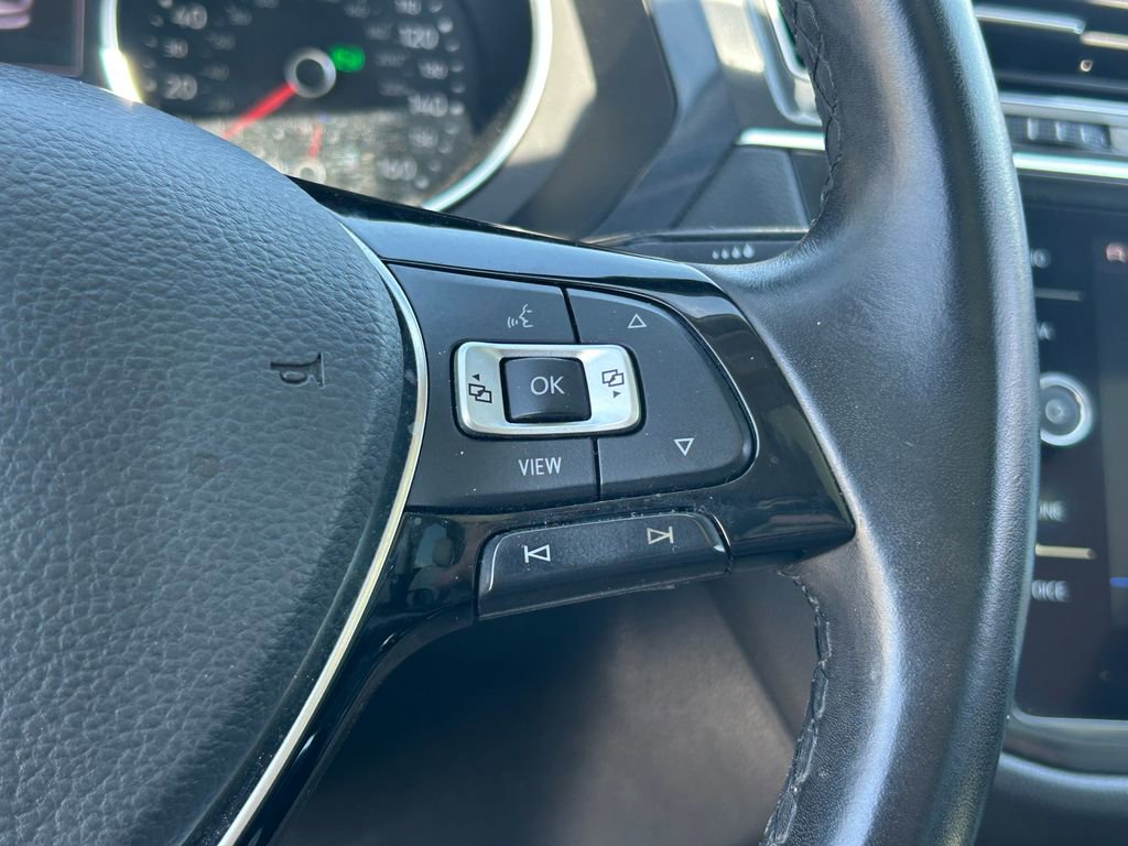 Used 2019 Volkswagen Tiguan SE w/ Panoramic Sunroof Package AWD/4WD image 20