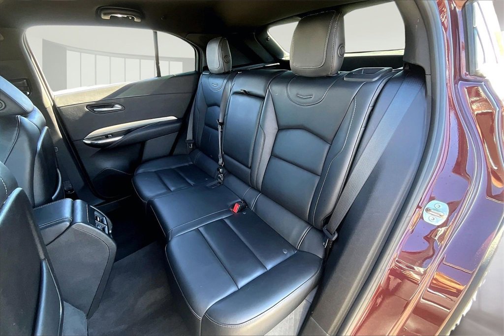 Used 2023 Cadillac XT4 Premium Luxury image 28