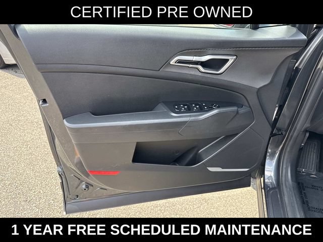 Used 2023 Kia Sportage LX AWD/4WD image 13